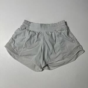 Lululemon Hotty Hot Shorts II 4"
